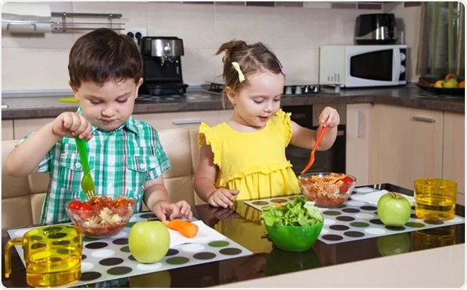 5 Tips Mengajarkan Anak Mengenal Gizi Sejak Dini